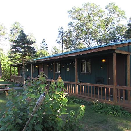 Best Bear Lodge & Campground Irons Екстер'єр фото