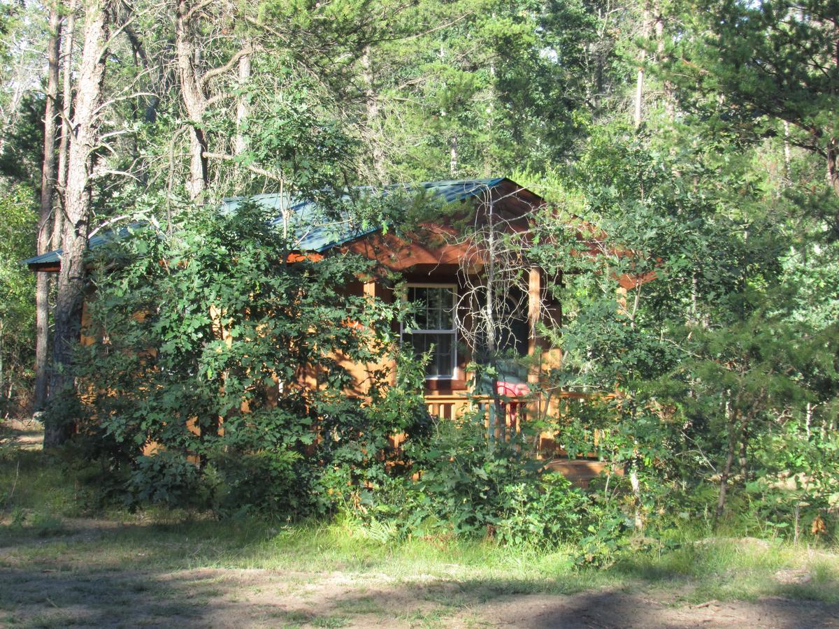 Best Bear Lodge & Campground Irons Екстер'єр фото