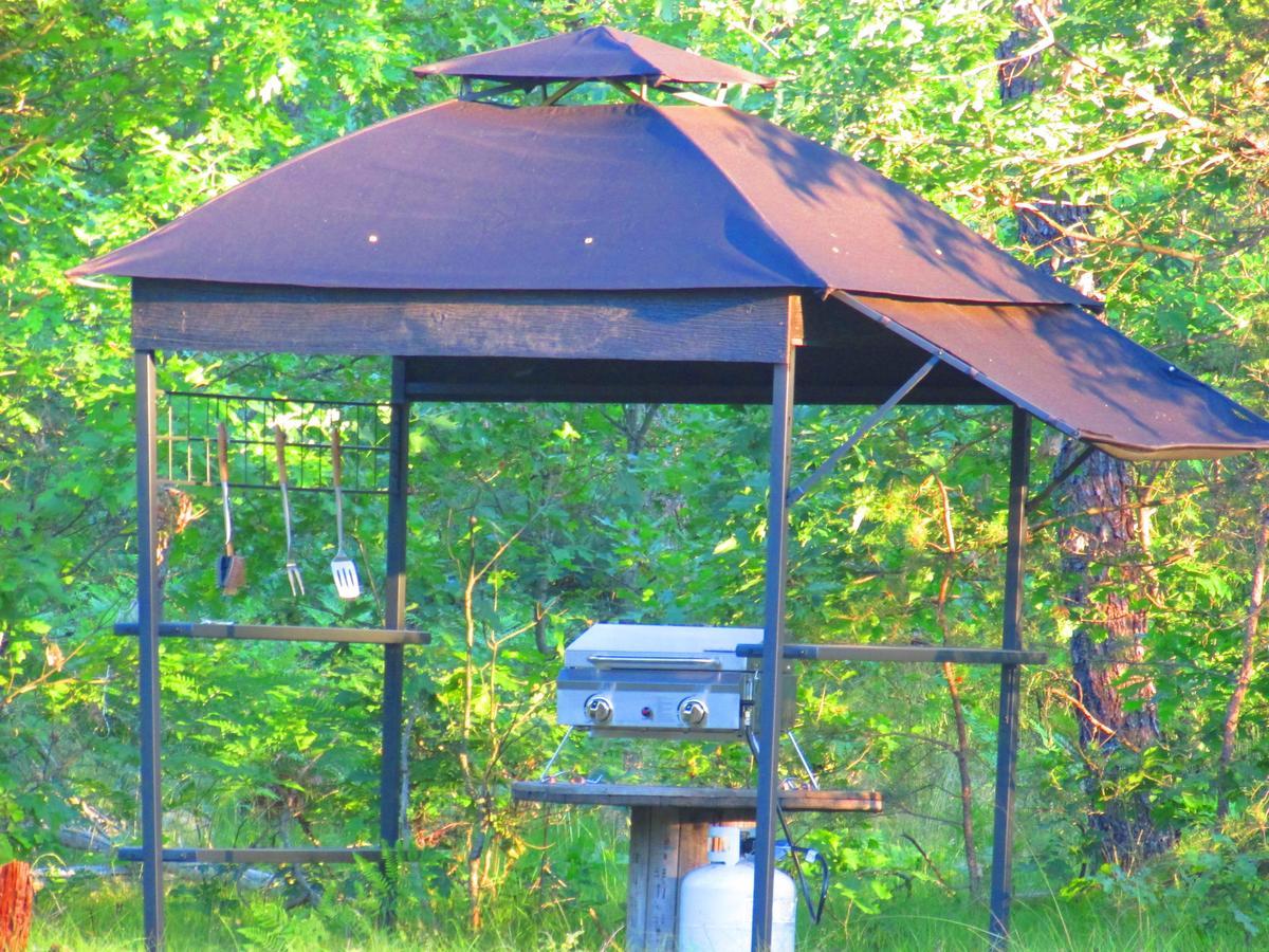 Best Bear Lodge & Campground Irons Екстер'єр фото